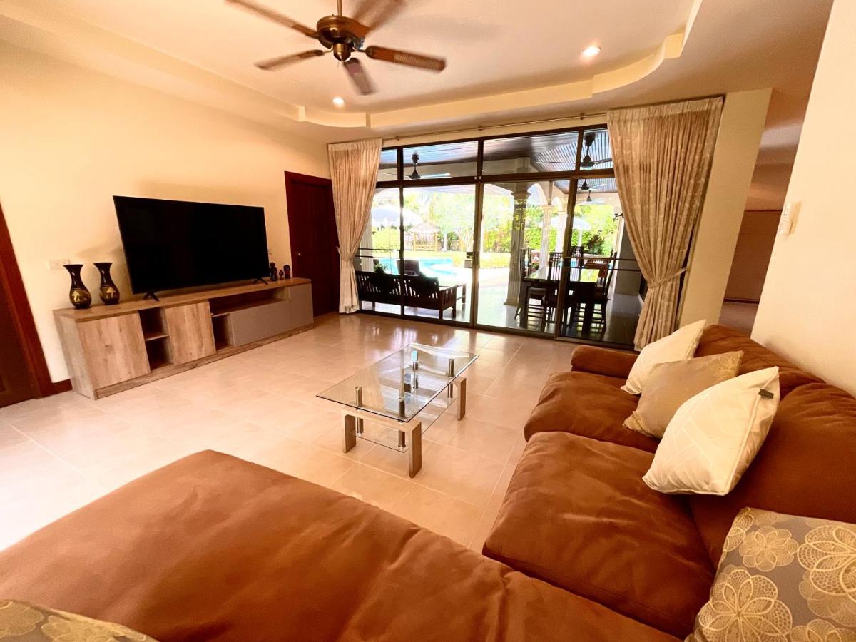 كوكونات بارادايس هوليداي فيلاز Phuket المظهر الخارجي الصورة