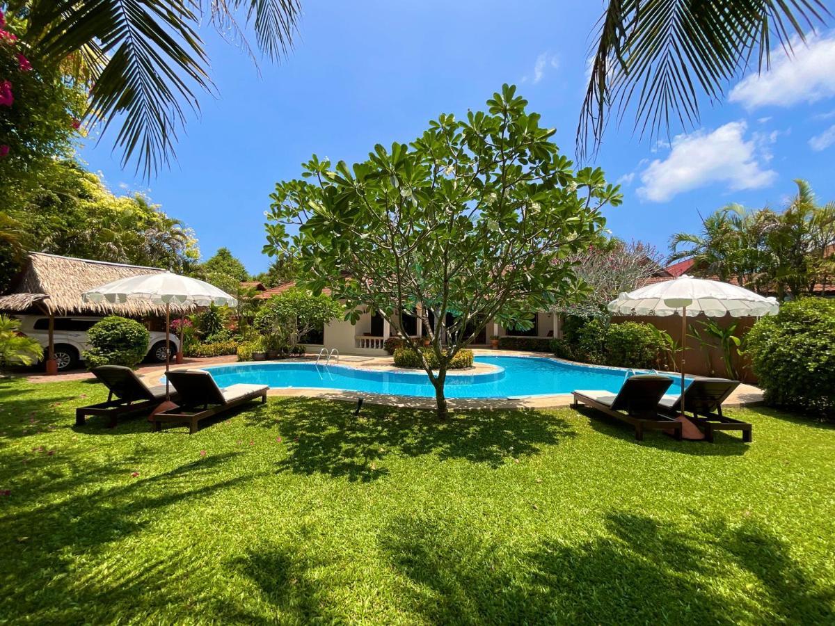كوكونات بارادايس هوليداي فيلاز Phuket المظهر الخارجي الصورة