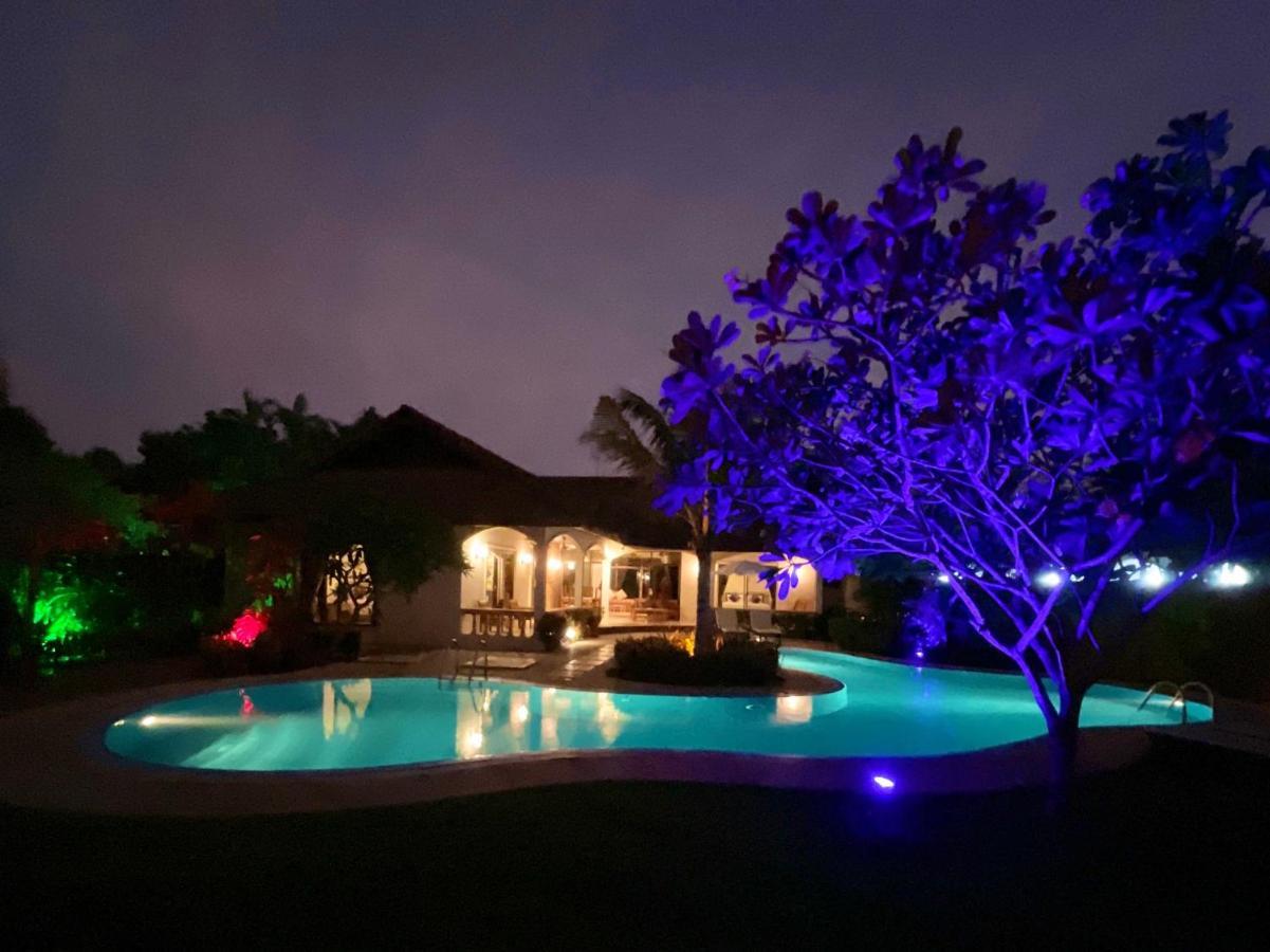 كوكونات بارادايس هوليداي فيلاز Phuket المظهر الخارجي الصورة